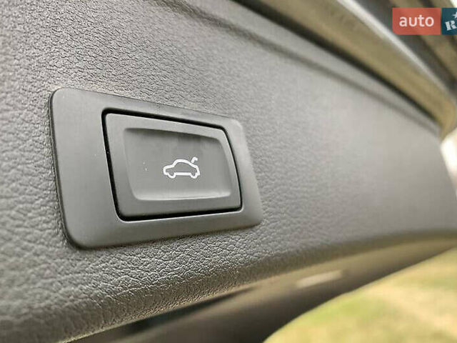 Ауді А4 2017 у Києві на Automoto.ua Сірий Ауді А4, об'ємом двигуна 1.97 л та пробігом 143 тис. км за 18500 $, фото 18 на Automoto.ua