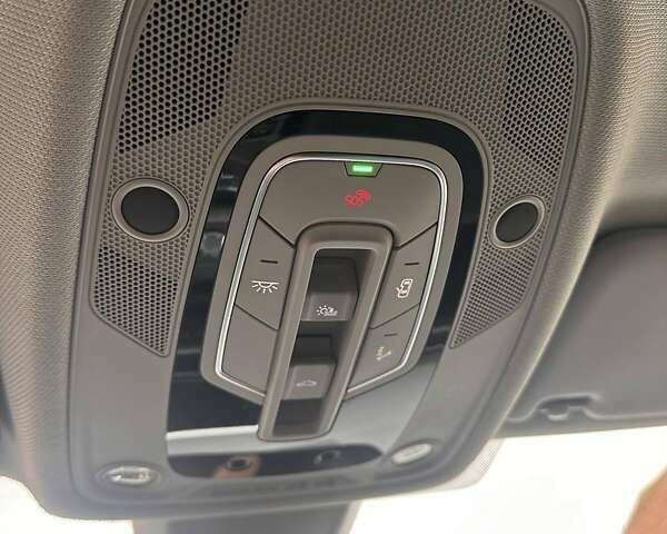 Сірий Ауді А4, об'ємом двигуна 1.97 л та пробігом 260 тис. км за 19800 $, фото 12 на Automoto.ua