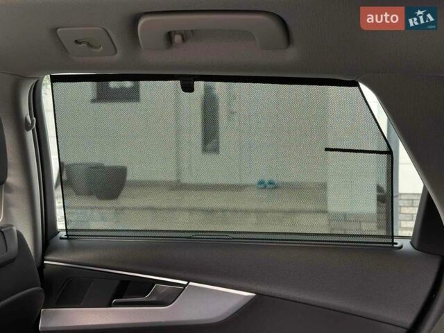 Сірий Ауді А4, об'ємом двигуна 2 л та пробігом 188 тис. км за 22950 $, фото 63 на Automoto.ua