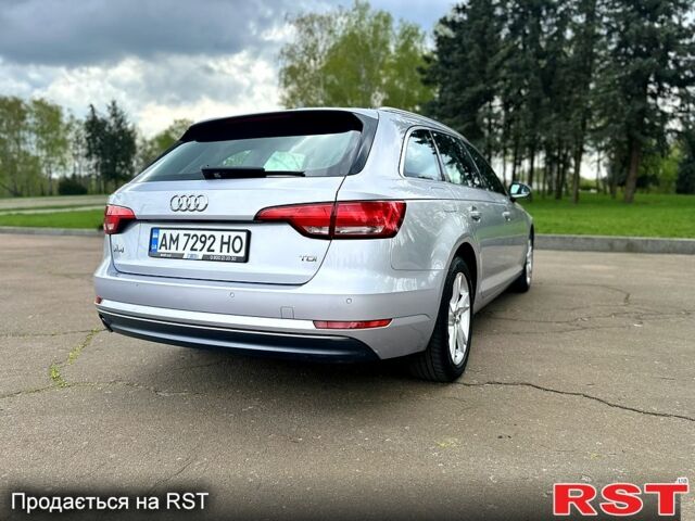 Сірий Ауді А4, об'ємом двигуна 2 л та пробігом 169 тис. км за 20900 $, фото 1 на Automoto.ua