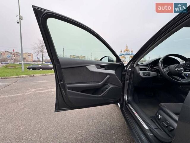 Серый Ауди А4, объемом двигателя 1.97 л и пробегом 224 тыс. км за 22000 $, фото 49 на Automoto.ua