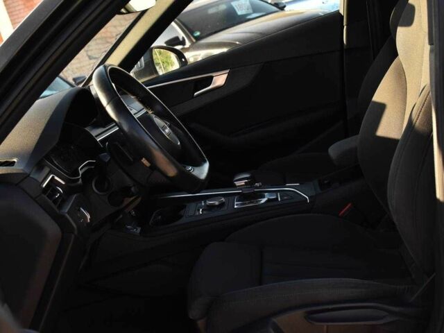 Серый Ауди А4, объемом двигателя 2 л и пробегом 160 тыс. км за 18999 $, фото 8 на Automoto.ua