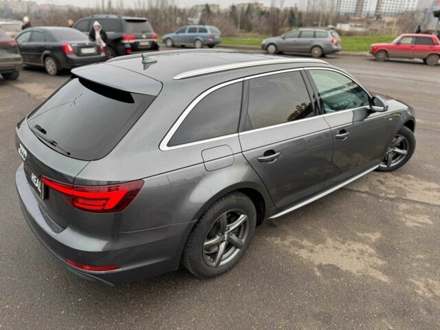 Серый Ауди А4, объемом двигателя 2 л и пробегом 224 тыс. км за 22000 $, фото 8 на Automoto.ua