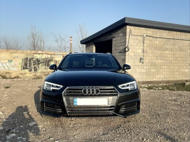 Серый Ауди А4, объемом двигателя 2 л и пробегом 161 тыс. км за 19000 $, фото 1 на Automoto.ua