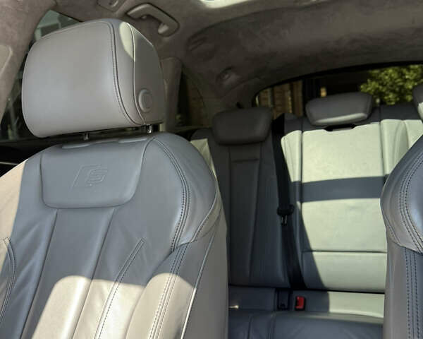 Серый Ауди А4, объемом двигателя 1.98 л и пробегом 146 тыс. км за 25900 $, фото 5 на Automoto.ua