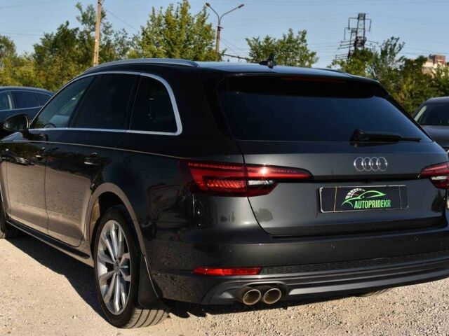 Ауди А4 2018 в Кривом Роге на Automoto.ua Серый Ауди А4, объемом двигателя 2 л и пробегом 160 тыс. км за 19999 $, фото 4 на Automoto.ua