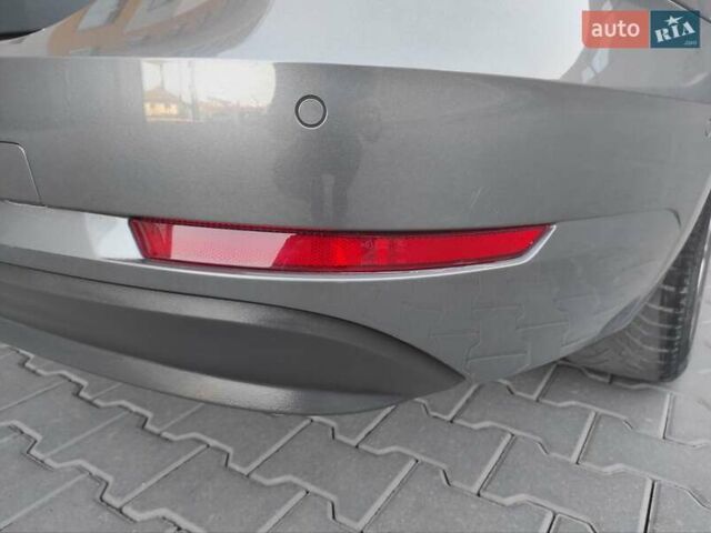 Ауді А4 2018 у Хмельницькому на Automoto.ua Сірий Ауді А4, об'ємом двигуна 2 л та пробігом 207 тис. км за 16399 $, фото 13 на Automoto.ua