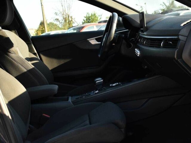 Серый Ауди А4, объемом двигателя 2 л и пробегом 160 тыс. км за 18999 $, фото 11 на Automoto.ua