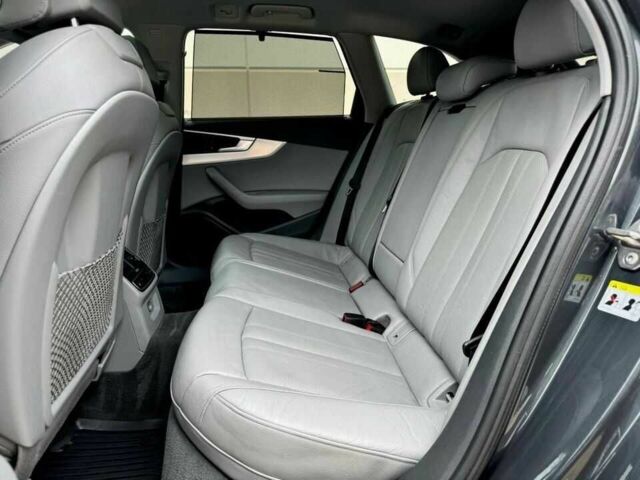 Серый Ауди А4, объемом двигателя 2 л и пробегом 69 тыс. км за 7800 $, фото 10 на Automoto.ua