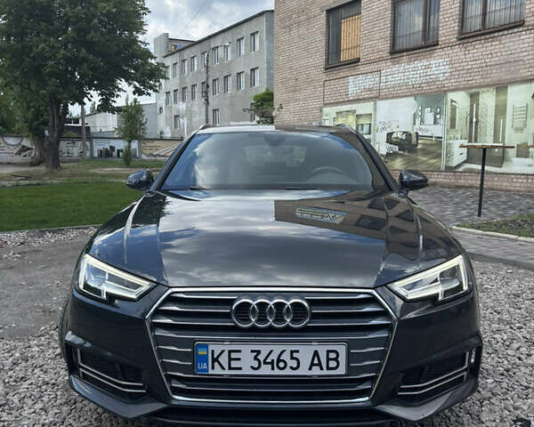 Серый Ауди А4, объемом двигателя 1.97 л и пробегом 160 тыс. км за 20500 $, фото 1 на Automoto.ua