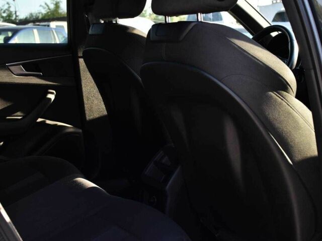 Серый Ауди А4, объемом двигателя 2 л и пробегом 160 тыс. км за 18999 $, фото 18 на Automoto.ua