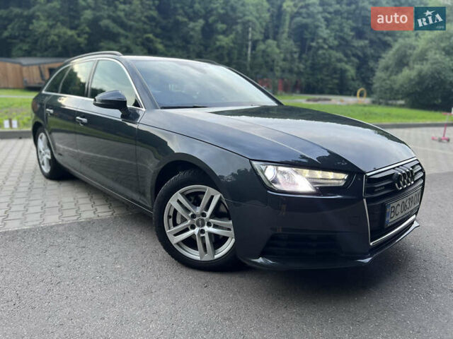 Ауді А4 2018 у Львові на Automoto.ua Сірий Ауді А4, об'ємом двигуна 1.97 л та пробігом 179 тис. км за 24900 $, фото 1 на Automoto.ua