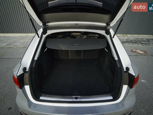 Сірий Ауді А4, об'ємом двигуна 1.97 л та пробігом 180 тис. км за 26500 $, фото 9 на Automoto.ua