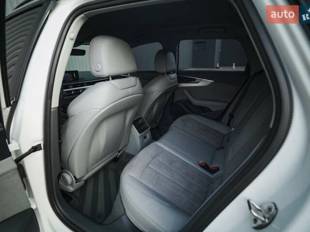 Сірий Ауді А4, об'ємом двигуна 1.97 л та пробігом 180 тис. км за 26500 $, фото 41 на Automoto.ua