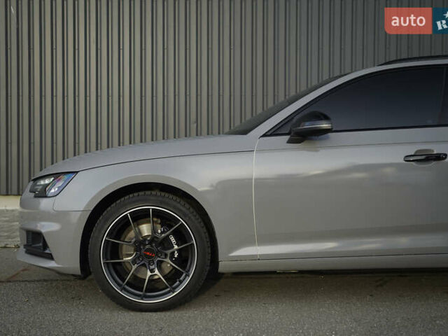 Сірий Ауді А4, об'ємом двигуна 1.97 л та пробігом 180 тис. км за 26500 $, фото 5 на Automoto.ua