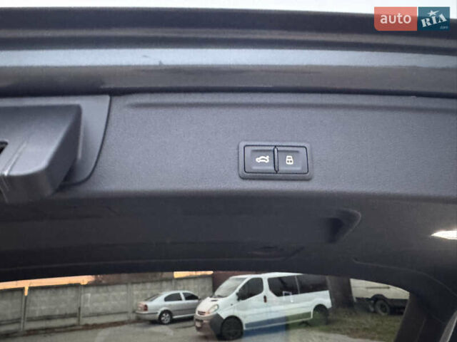 Серый Ауди А4, объемом двигателя 1.97 л и пробегом 181 тыс. км за 24800 $, фото 14 на Automoto.ua