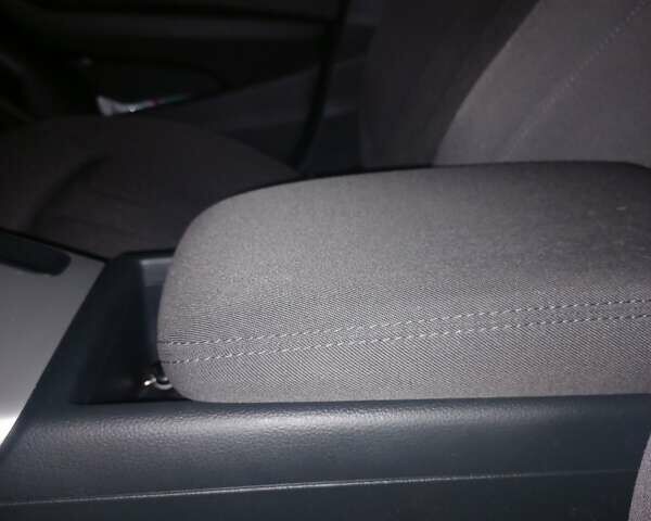 Сірий Ауді А4, об'ємом двигуна 2 л та пробігом 217 тис. км за 21799 $, фото 30 на Automoto.ua