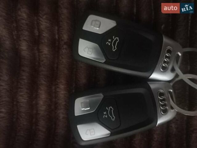 Сірий Ауді А4, об'ємом двигуна 2 л та пробігом 217 тис. км за 21799 $, фото 25 на Automoto.ua