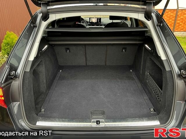 Серый Ауди А4, объемом двигателя 2 л и пробегом 470 тыс. км за 23000 $, фото 8 на Automoto.ua