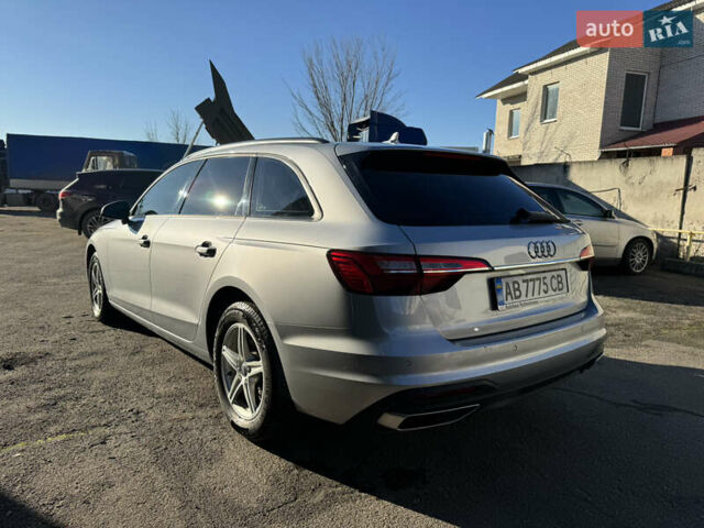 Серый Ауди А4, объемом двигателя 2 л и пробегом 30 тыс. км за 35900 $, фото 9 на Automoto.ua
