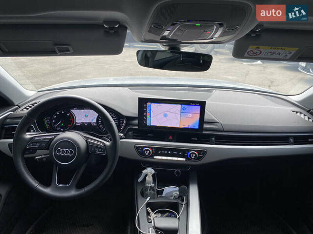 Серый Ауди А4, объемом двигателя 2 л и пробегом 30 тыс. км за 35900 $, фото 46 на Automoto.ua