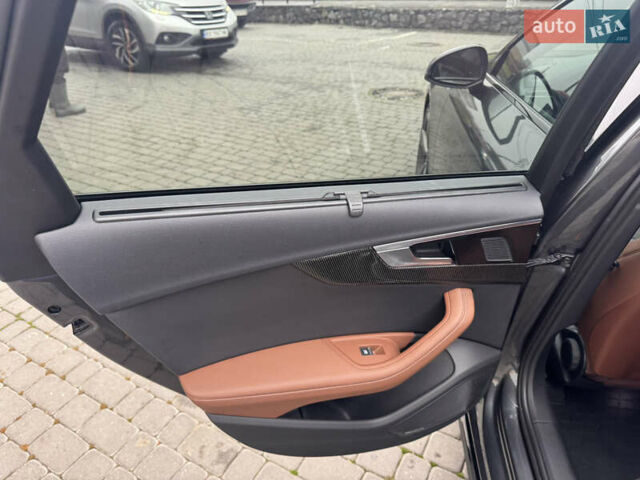 Серый Ауди А4, объемом двигателя 2.97 л и пробегом 70 тыс. км за 45999 $, фото 20 на Automoto.ua