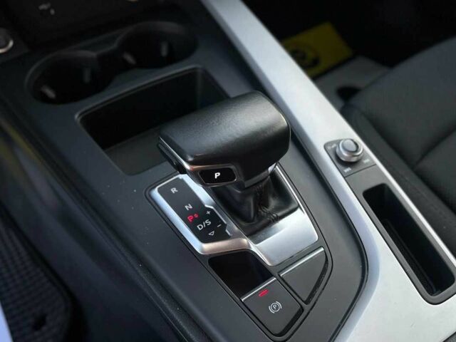 Серый Ауди А4, объемом двигателя 2 л и пробегом 209 тыс. км за 25500 $, фото 19 на Automoto.ua