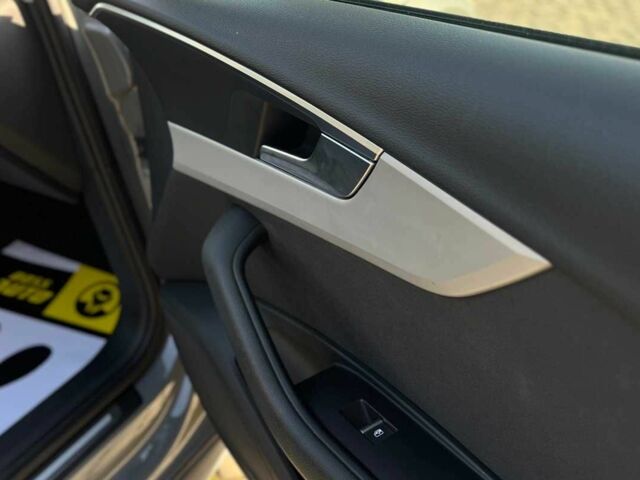 Серый Ауди А4, объемом двигателя 2 л и пробегом 209 тыс. км за 25500 $, фото 13 на Automoto.ua