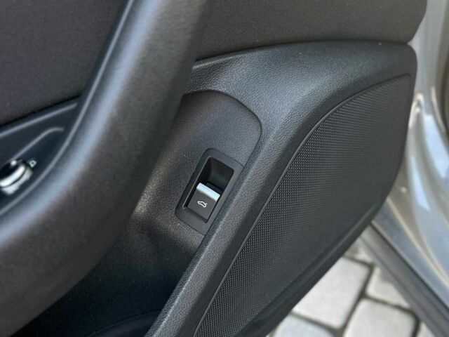 Серый Ауди А4, объемом двигателя 2 л и пробегом 209 тыс. км за 25500 $, фото 15 на Automoto.ua