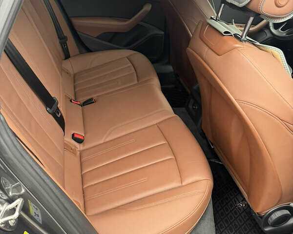 Серый Ауди А4, объемом двигателя 2.97 л и пробегом 70 тыс. км за 45999 $, фото 22 на Automoto.ua