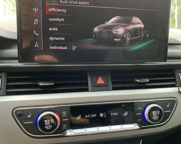 Серый Ауди А4, объемом двигателя 2 л и пробегом 195 тыс. км за 21557 $, фото 15 на Automoto.ua