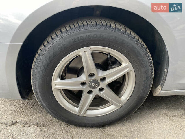 Серый Ауди А4, объемом двигателя 2 л и пробегом 30 тыс. км за 35900 $, фото 49 на Automoto.ua