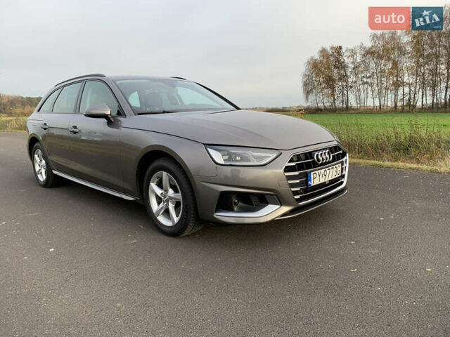Серый Ауди А4, объемом двигателя 2 л и пробегом 195 тыс. км за 21557 $, фото 4 на Automoto.ua