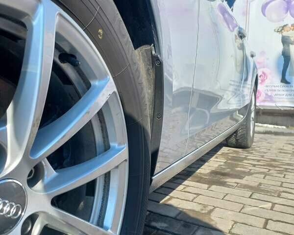 Сірий Ауді А4, об'ємом двигуна 2 л та пробігом 217 тис. км за 21799 $, фото 11 на Automoto.ua