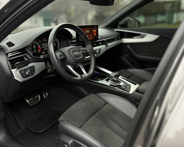 Серый Ауди А4, объемом двигателя 1.97 л и пробегом 172 тыс. км за 35000 $, фото 20 на Automoto.ua