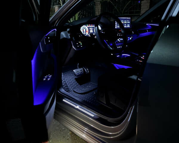 Серый Ауди А4, объемом двигателя 1.97 л и пробегом 172 тыс. км за 35000 $, фото 31 на Automoto.ua