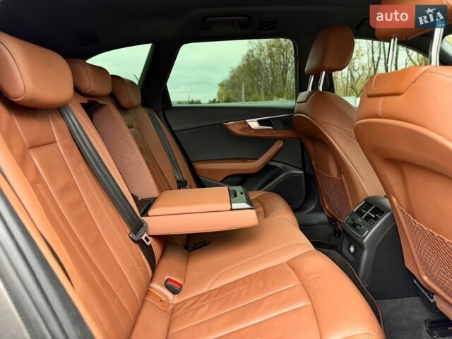 Серый Ауди А4, объемом двигателя 2 л и пробегом 189 тыс. км за 25999 $, фото 56 на Automoto.ua