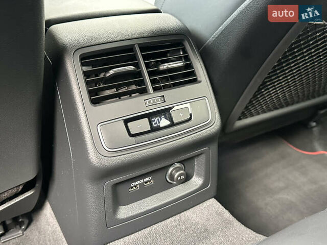 Сірий Ауді А4, об'ємом двигуна 1.97 л та пробігом 152 тис. км за 36900 $, фото 44 на Automoto.ua