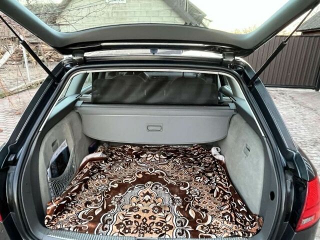 Серый Ауди А4, объемом двигателя 2 л и пробегом 300 тыс. км за 4200 $, фото 6 на Automoto.ua