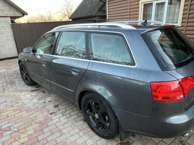 Серый Ауди А4, объемом двигателя 2 л и пробегом 300 тыс. км за 4200 $, фото 5 на Automoto.ua