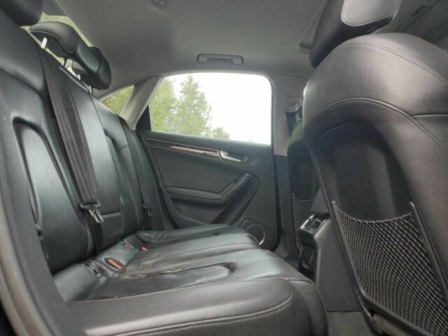 Серый Ауди А4, объемом двигателя 2 л и пробегом 65 тыс. км за 1500 $, фото 9 на Automoto.ua