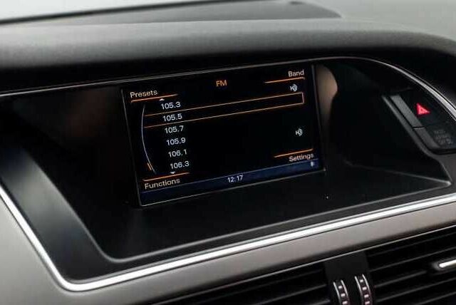 Синий Ауди А4, объемом двигателя 2 л и пробегом 166 тыс. км за 9500 $, фото 12 на Automoto.ua