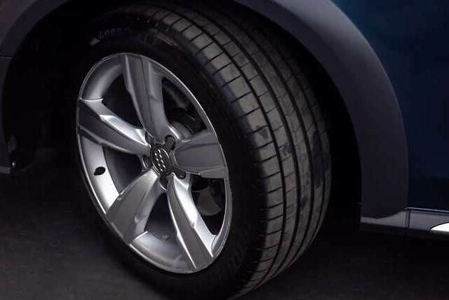 Синий Ауди А4, объемом двигателя 2 л и пробегом 166 тыс. км за 9500 $, фото 18 на Automoto.ua