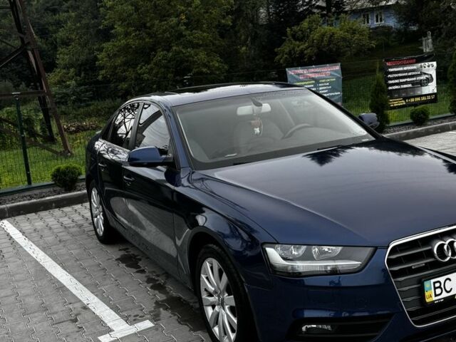 Синій Ауді А4, об'ємом двигуна 2 л та пробігом 197 тис. км за 11000 $, фото 2 на Automoto.ua