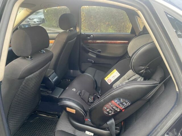 Синій Ауді А4, об'ємом двигуна 1.8 л та пробігом 404 тис. км за 3350 $, фото 7 на Automoto.ua