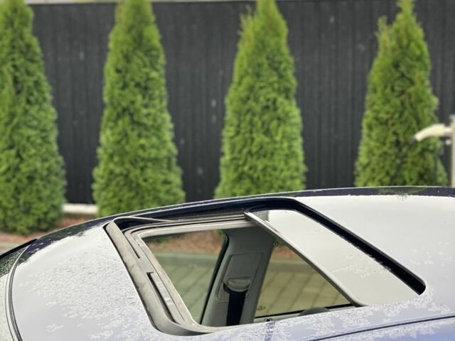 Синий Ауди А4, объемом двигателя 1.8 л и пробегом 300 тыс. км за 1350 $, фото 9 на Automoto.ua