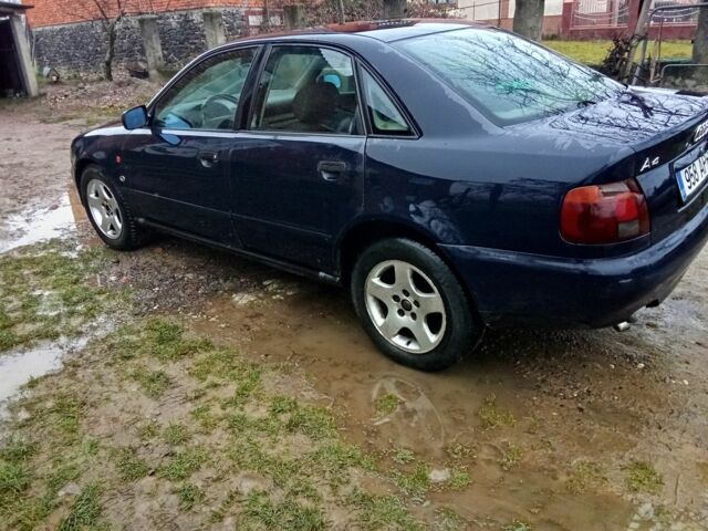 Синій Ауді А4, об'ємом двигуна 0 л та пробігом 360 тис. км за 1100 $, фото 6 на Automoto.ua