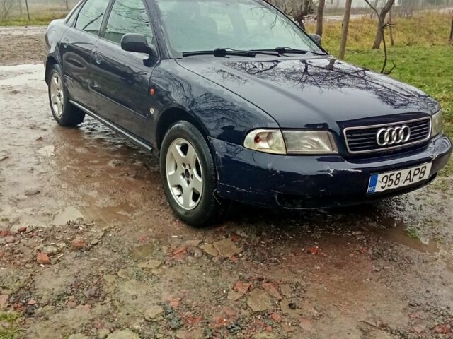 Синій Ауді А4, об'ємом двигуна 0 л та пробігом 360 тис. км за 1100 $, фото 2 на Automoto.ua