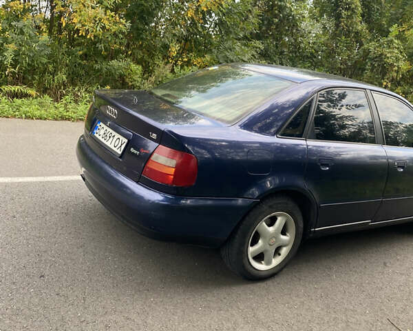 Синий Ауди А4, объемом двигателя 1.8 л и пробегом 430 тыс. км за 2900 $, фото 11 на Automoto.ua