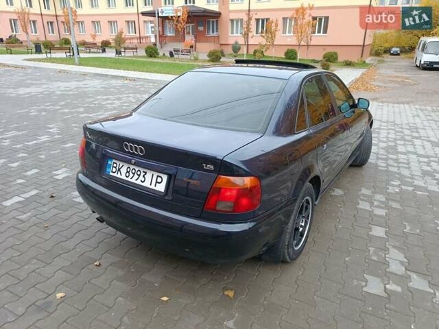 Ауди А4 1996 в Костополе на Automoto.ua Синий Ауди А4, объемом двигателя 1.78 л и пробегом 300 тыс. км за 3300 $, фото 3 на Automoto.ua